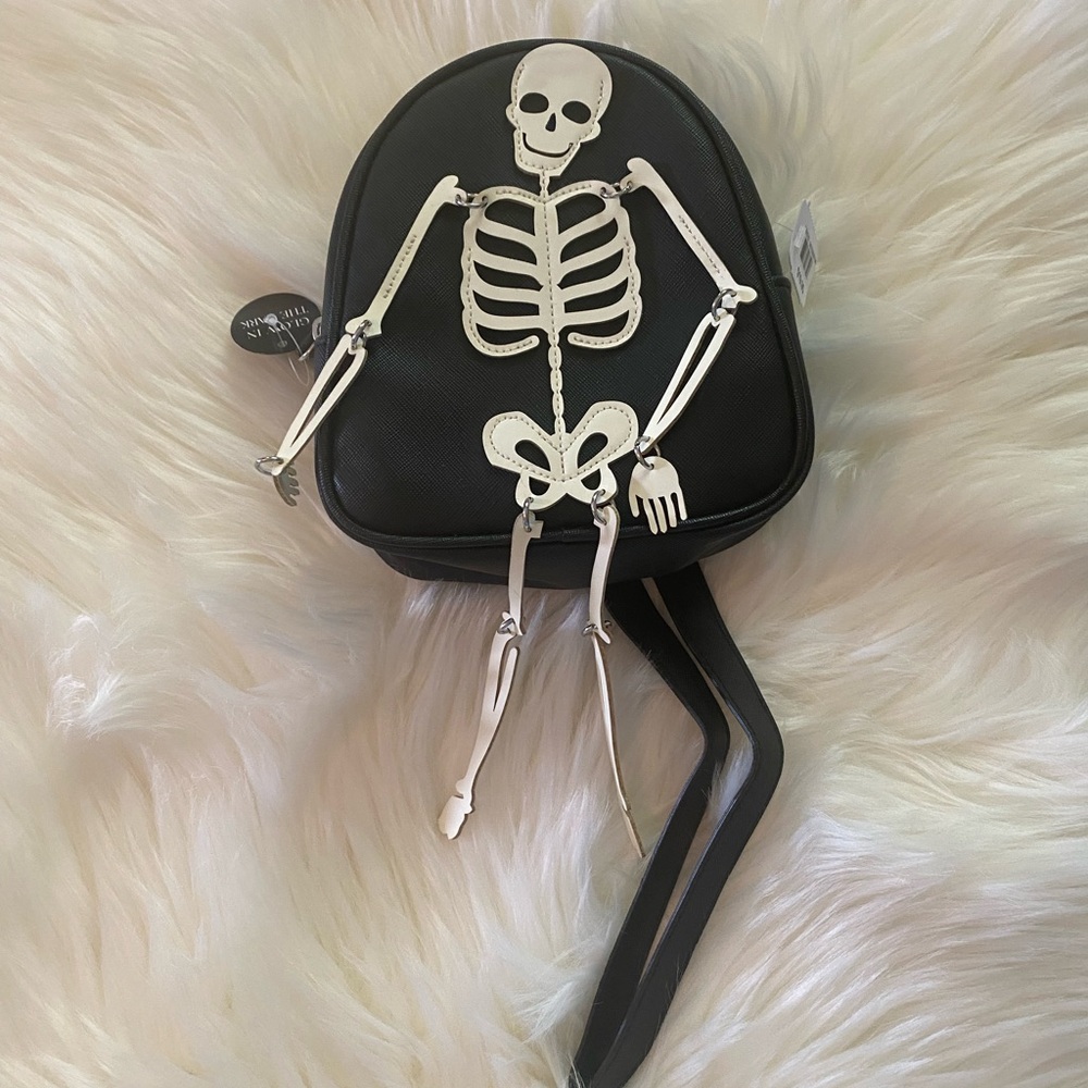 Bath & Body works glow in the dark mini skeleton back pack New